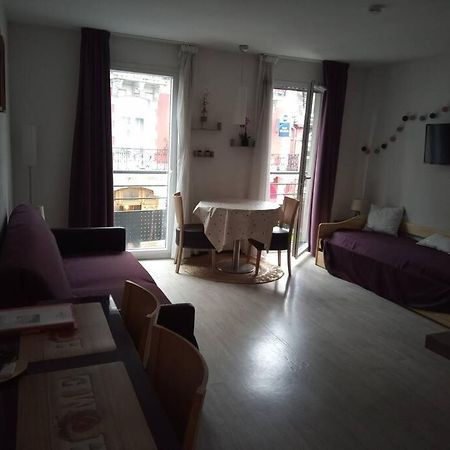 Agreable Studio Familial A Lourdes, Proche Gare מראה חיצוני תמונה