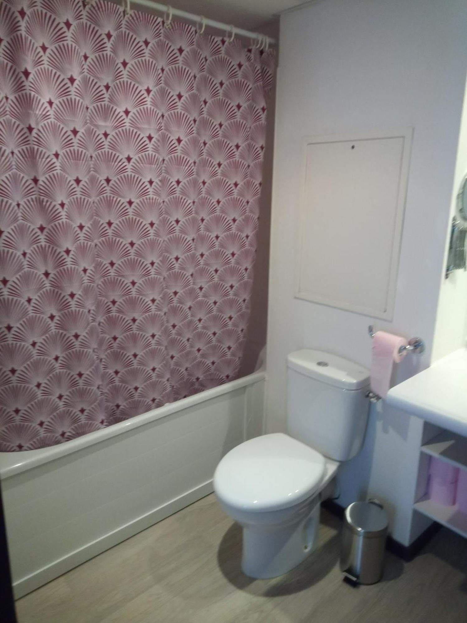 Agreable Studio Familial A Lourdes, Proche Gare מראה חיצוני תמונה
