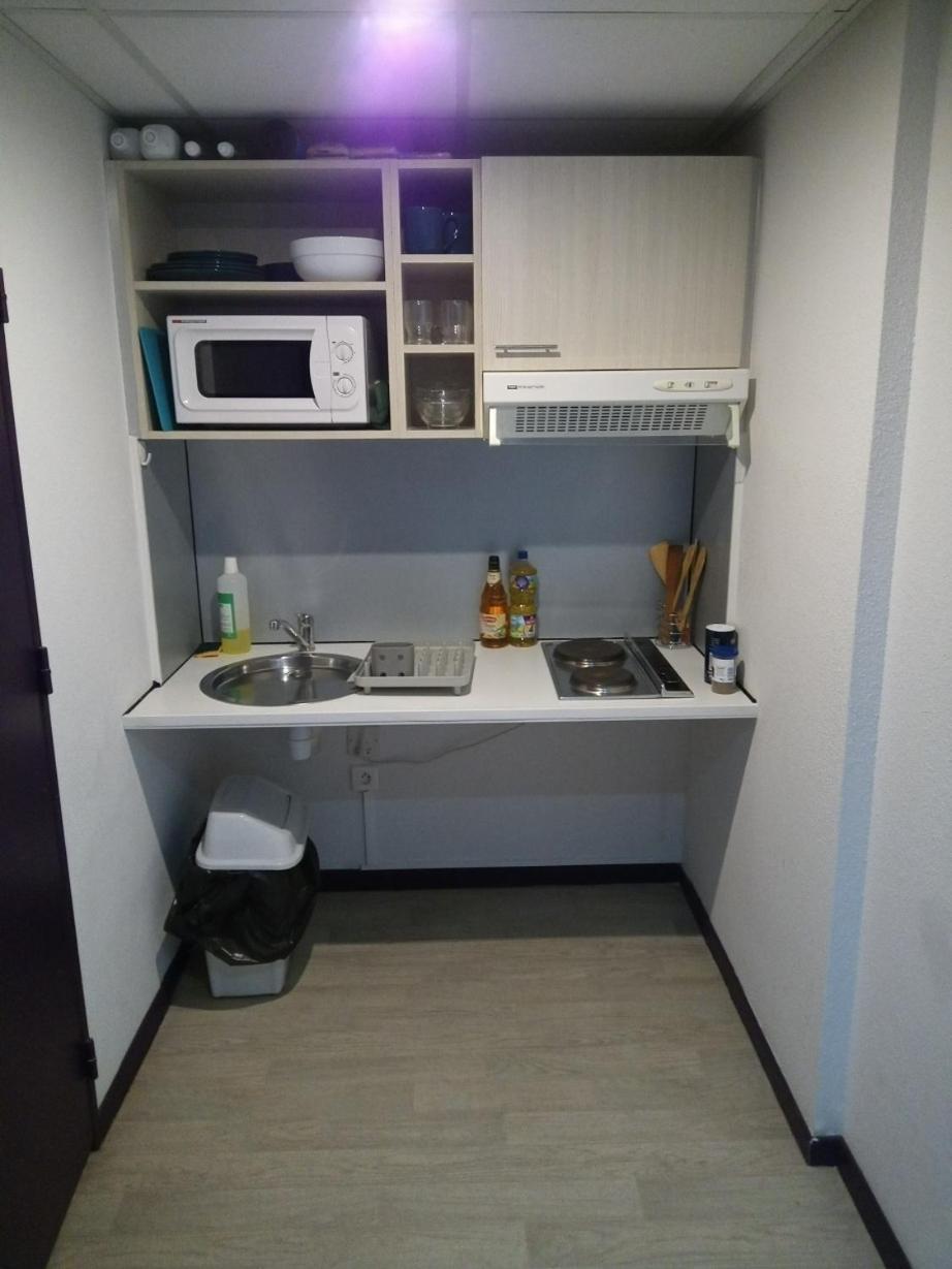 Agreable Studio Familial A Lourdes, Proche Gare מראה חיצוני תמונה
